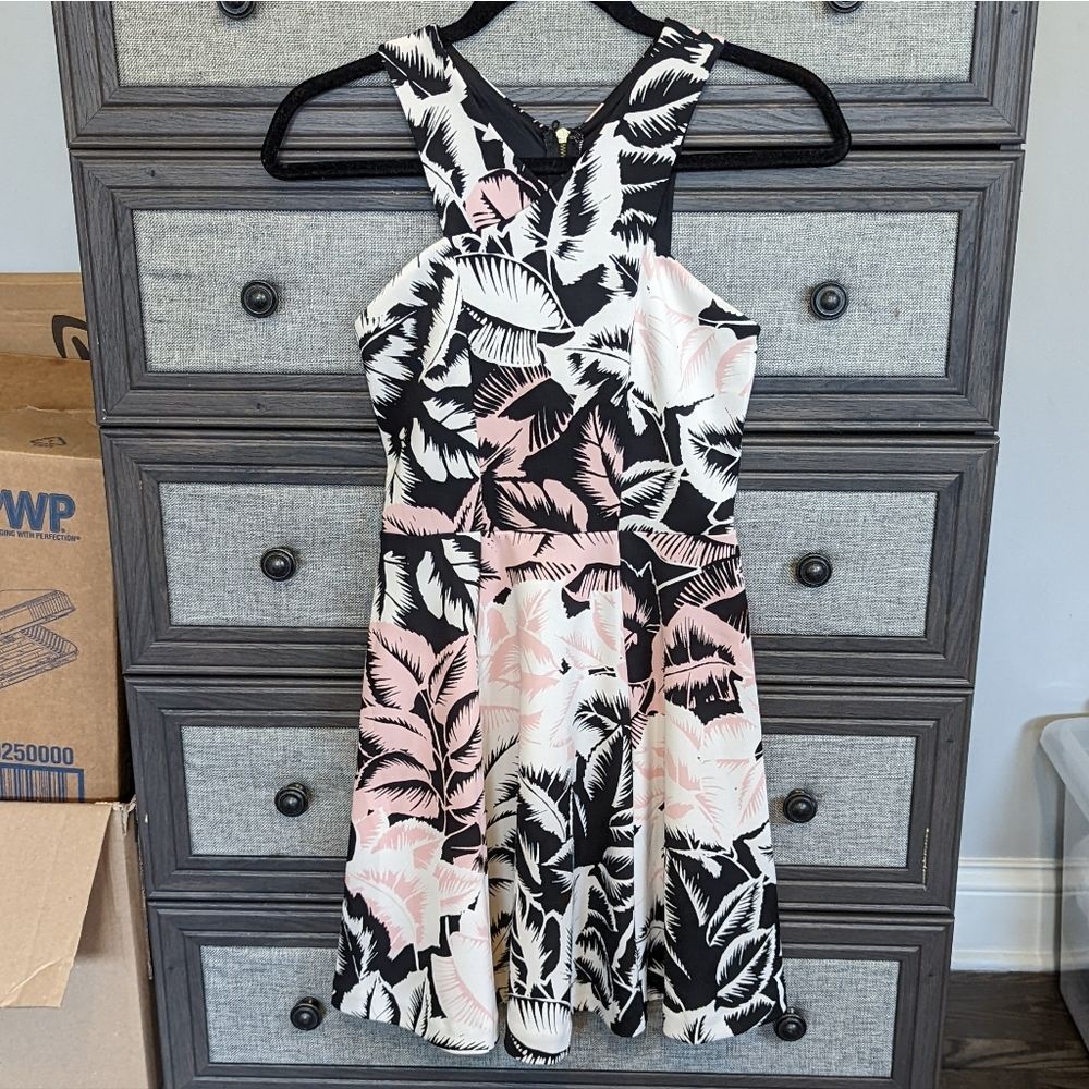 Size 0 Palm Express Dress